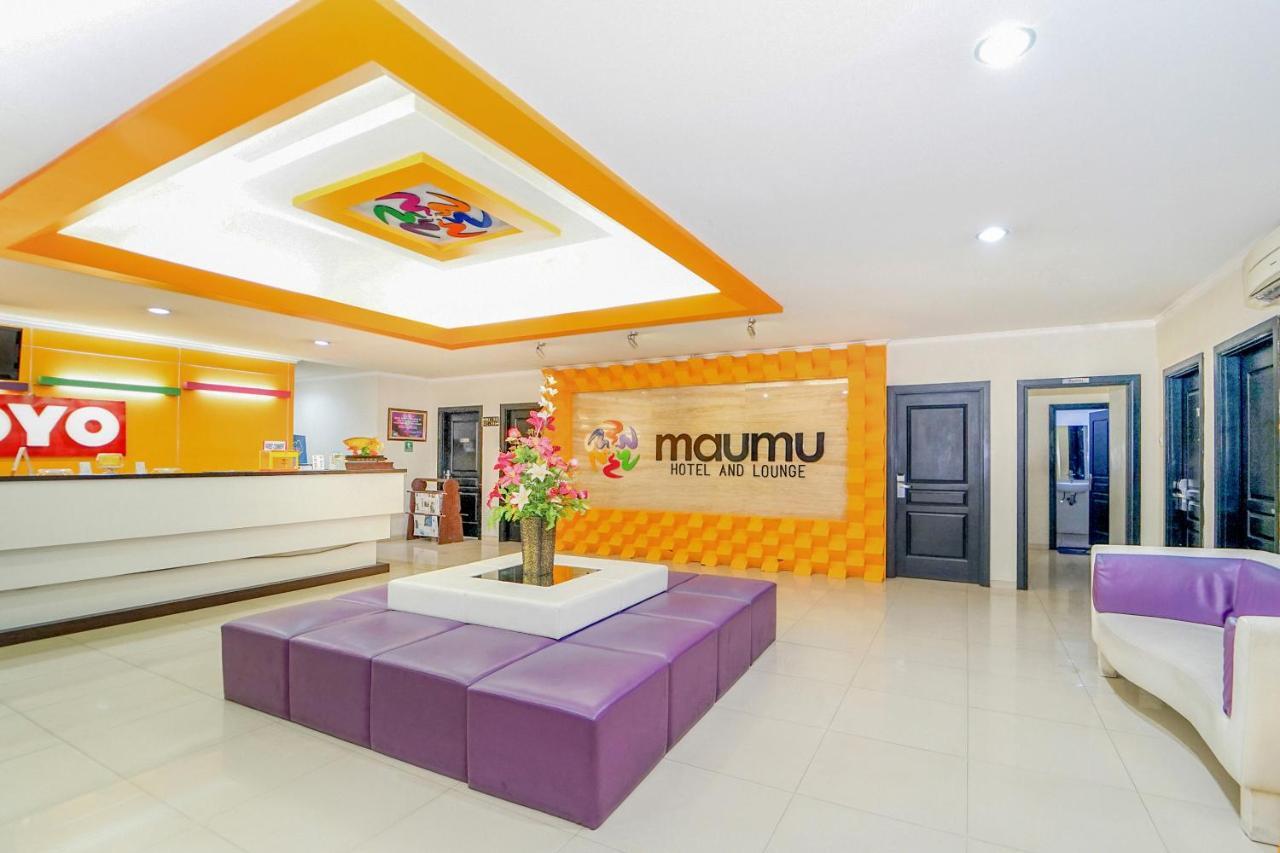 Maumu Hotel & Lounge Surabaya Exteriör bild